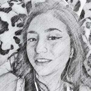 Meet your Posher, Lily